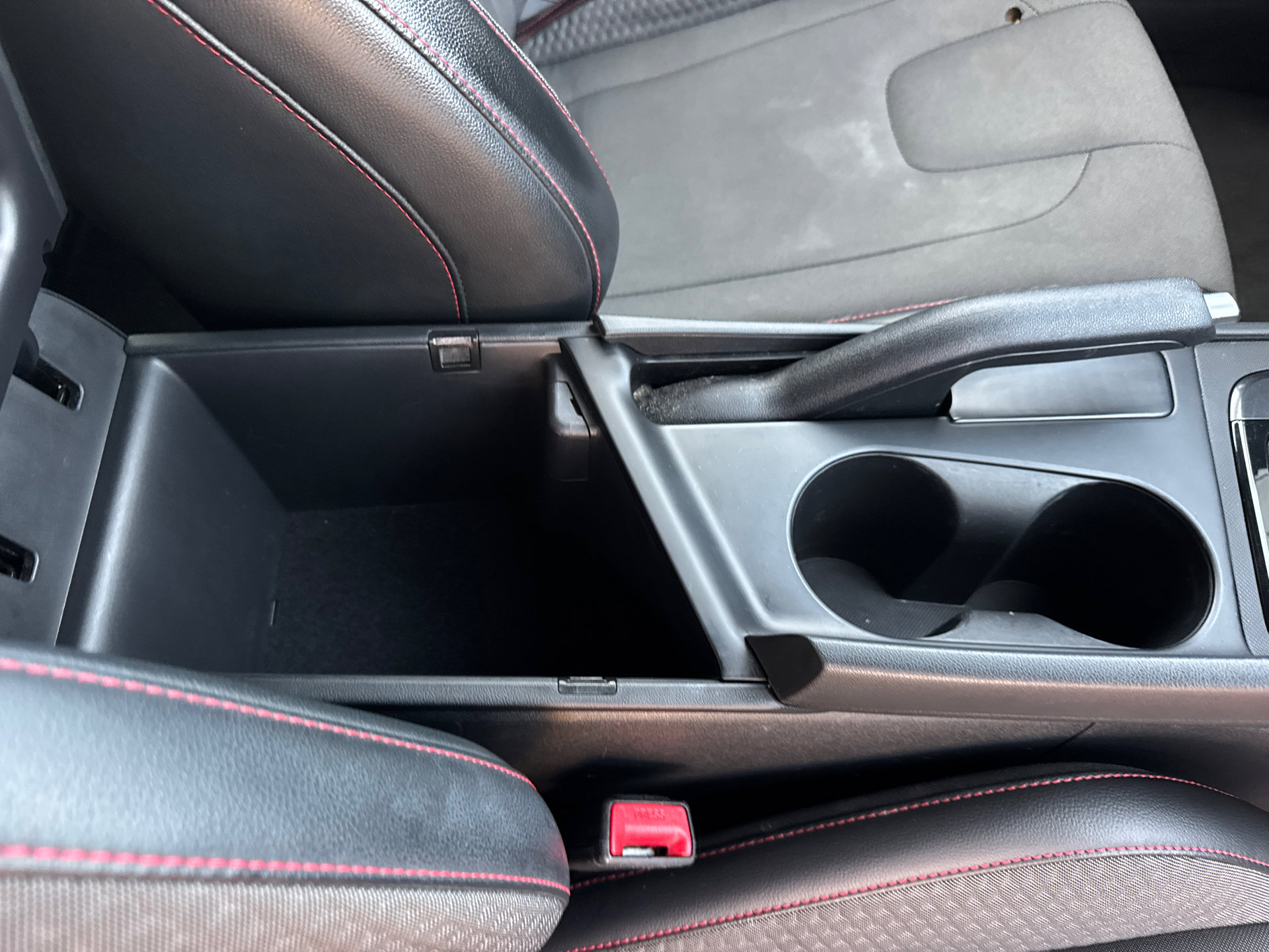 Used 2022 Hyundai Elantra N Line image 17