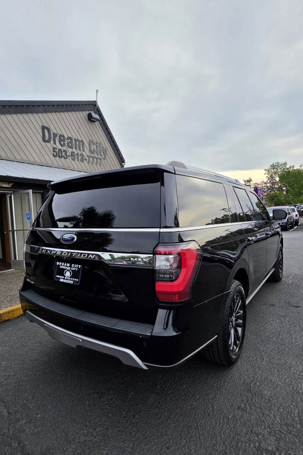 Used 2021 Ford Expedition Max Limited AWD/4WD image 7