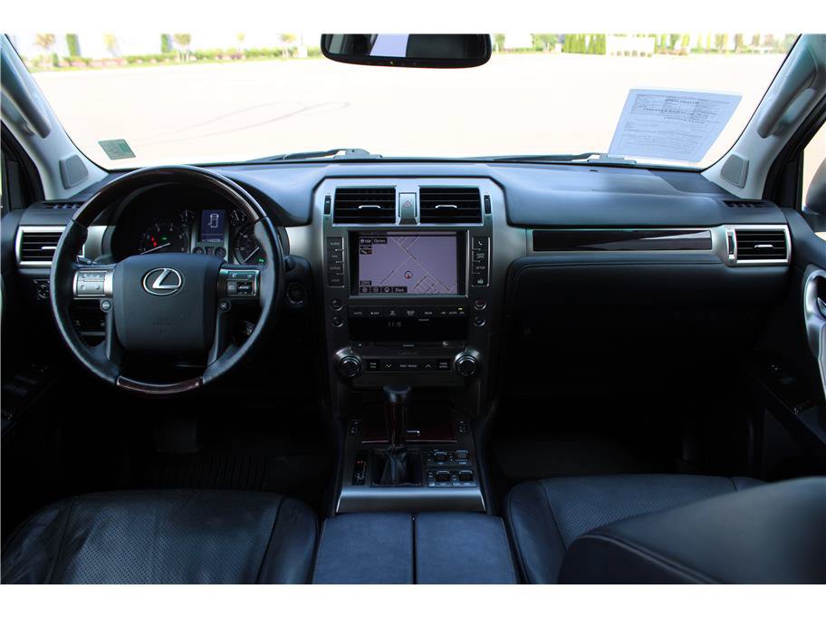 Used 2015 Lexus GX 460 Luxury AWD/4WD image 10