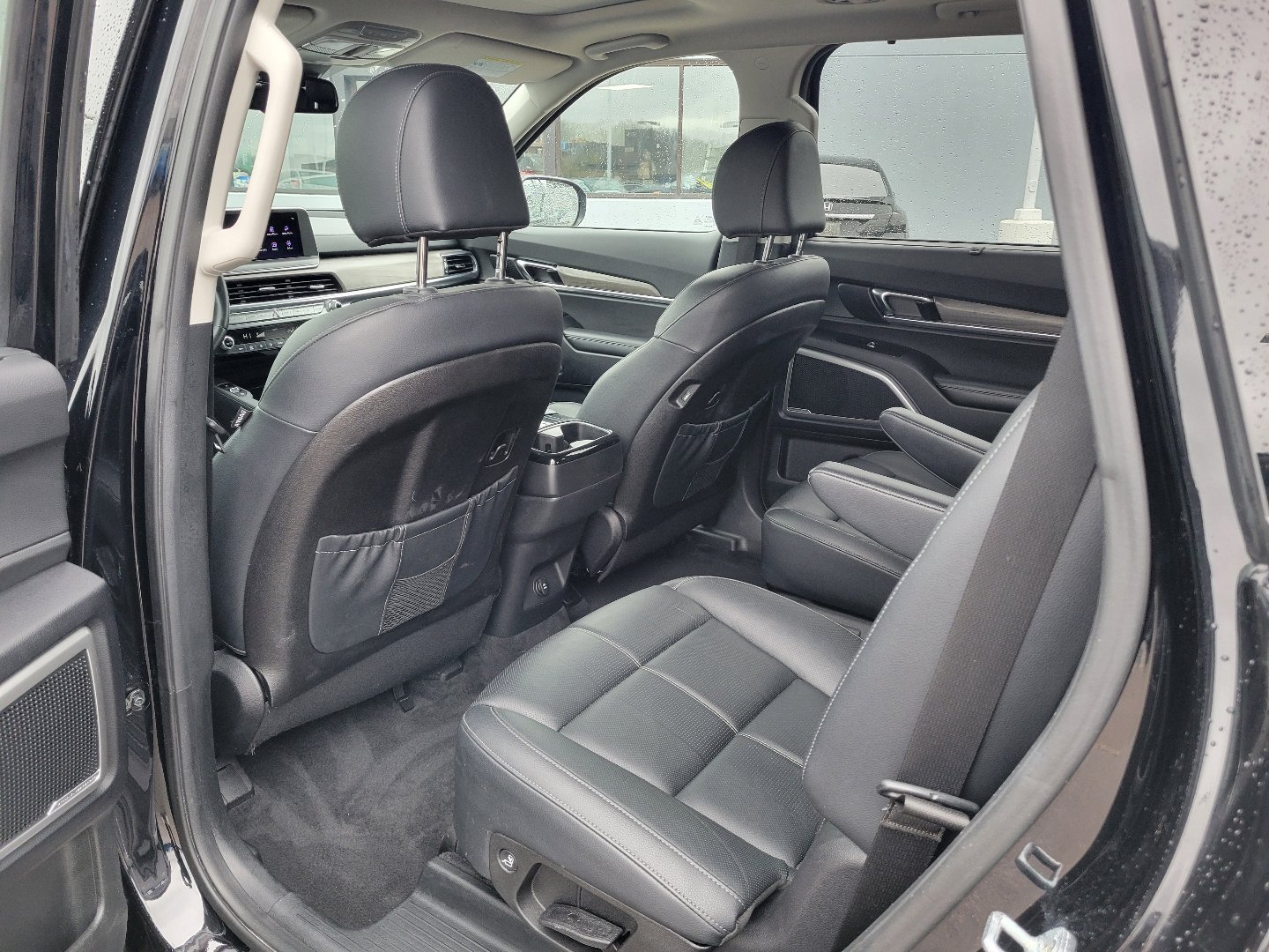 Used 2022 Kia Telluride EX w/ EX Premium Package image 13