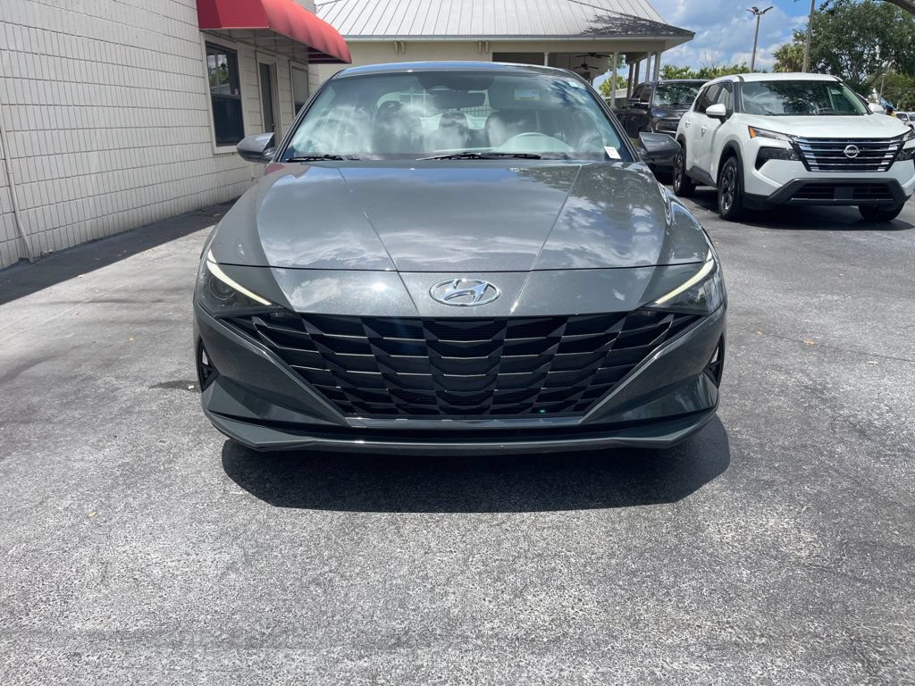 Used 2023 Hyundai Elantra SEL FWD image 6