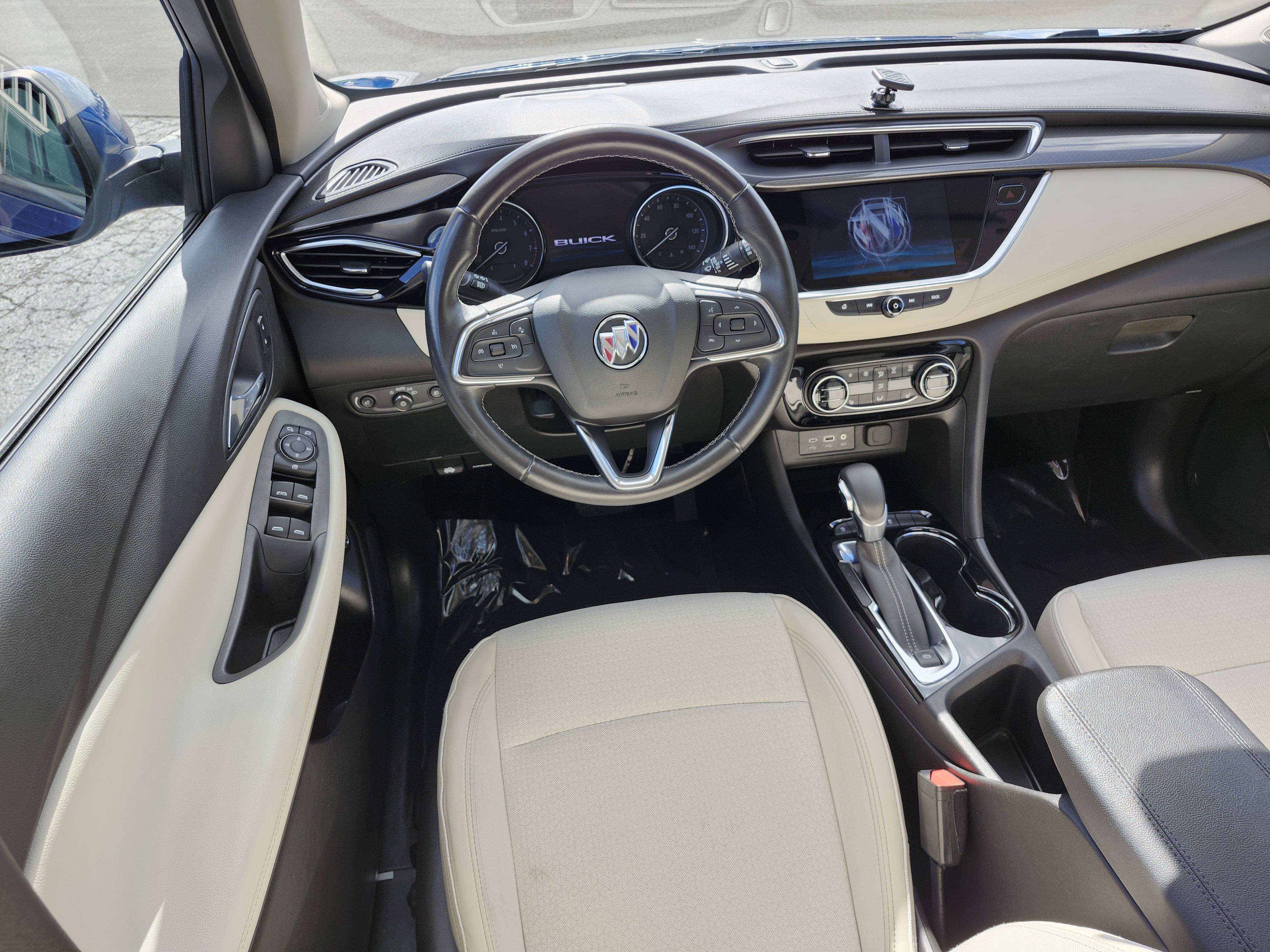Used 2020 Buick Encore GX Select AWD/4WD image 28