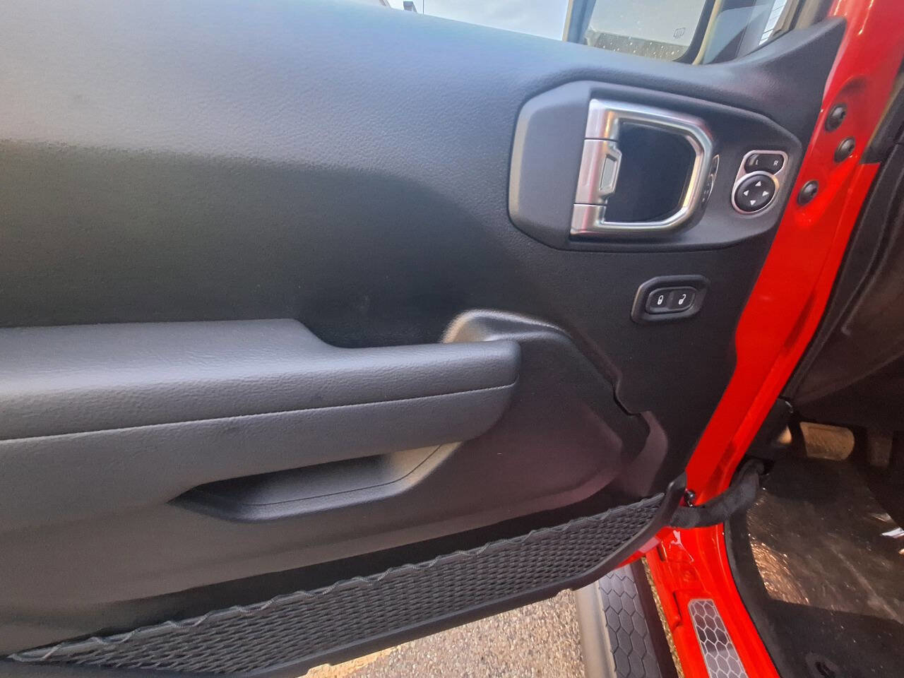 New 2026 Jeep Wrangler Unlimited Sport image 16