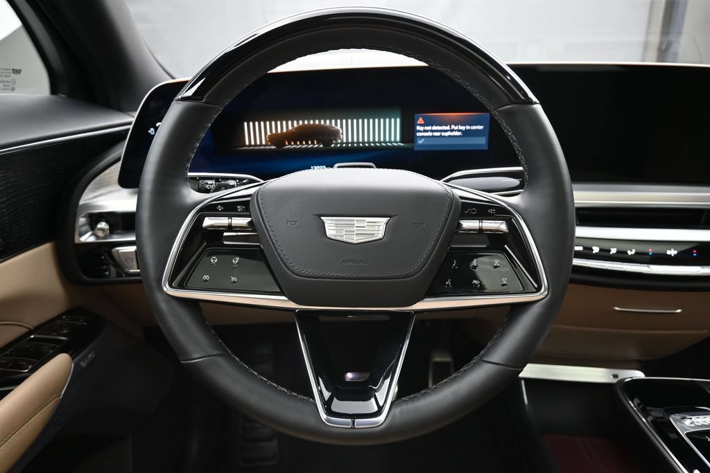 Used 2026 Cadillac Lyriq Signature Luxury w/ Nappa Leather Package AWD/4WD image 13