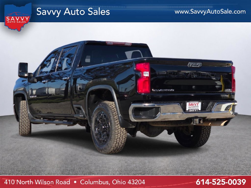 Used 2022 Chevrolet Silverado 3500 LTZ AWD/4WD image 12