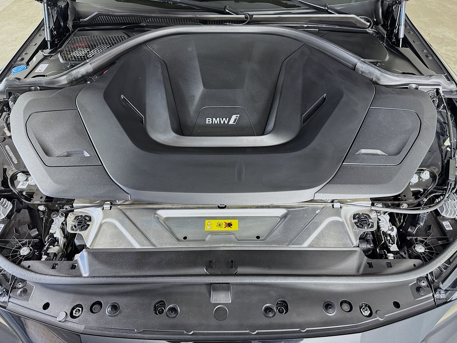 Certified 2023 BMW i4 eDrive35 w/ Premium Package RWD image 31