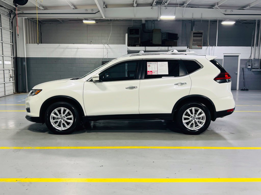 Used 2020 Nissan Rogue SV AWD/4WD image 14