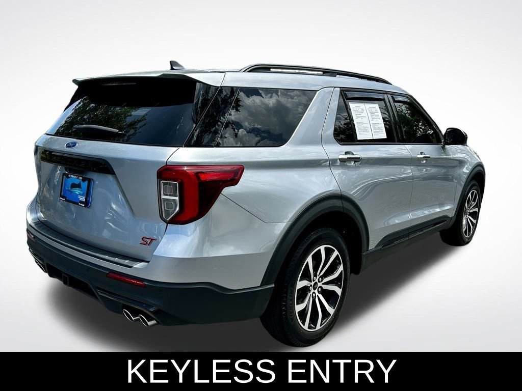 Used 2023 Ford Explorer ST image 6