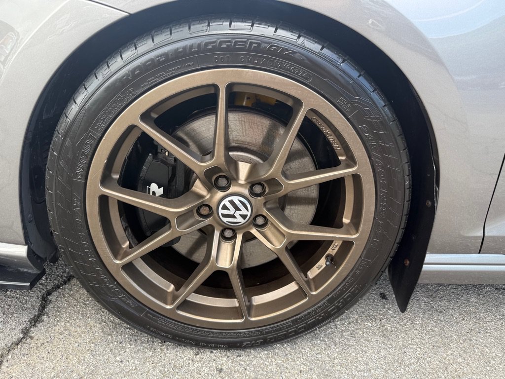 Used 2016 Volkswagen Golf 4-Door AWD/4WD image 25