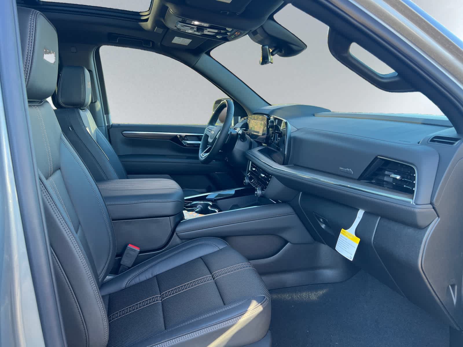 New 2026 Chevrolet Tahoe High Country w/ LPO, Illumination Package AWD/4WD image 20