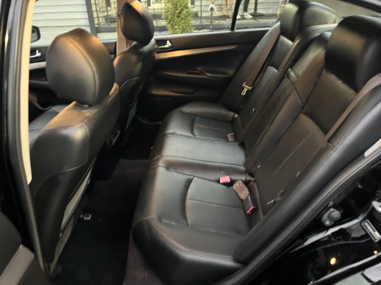 Used 2015 INFINITI Q40 AWD w/ Navigation Package image 11