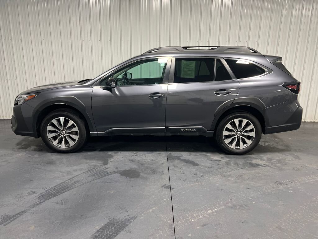Used 2023 Subaru Outback Limited XT image 24