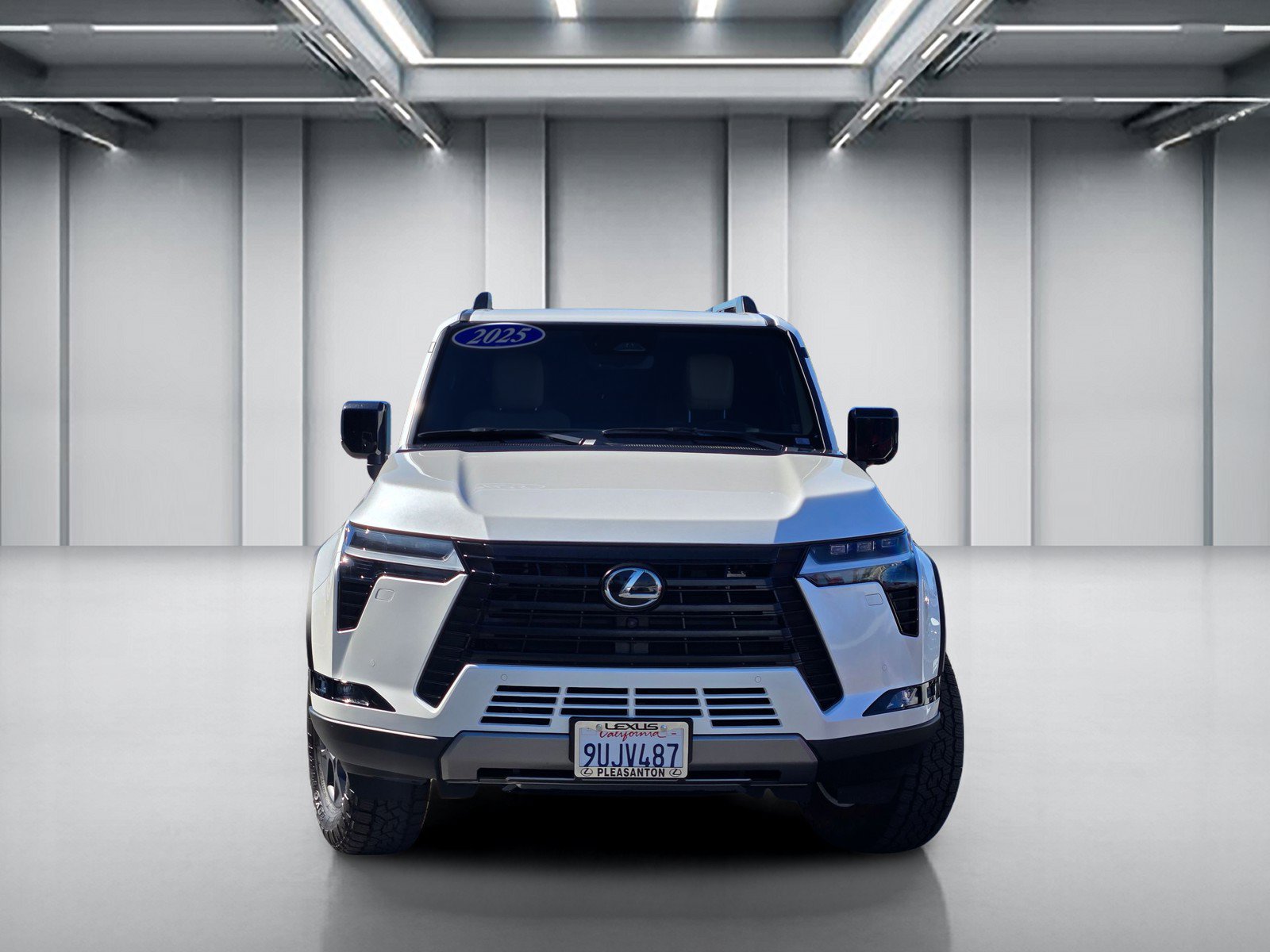Certified 2025 Lexus GX 550 AWD/4WD image 3