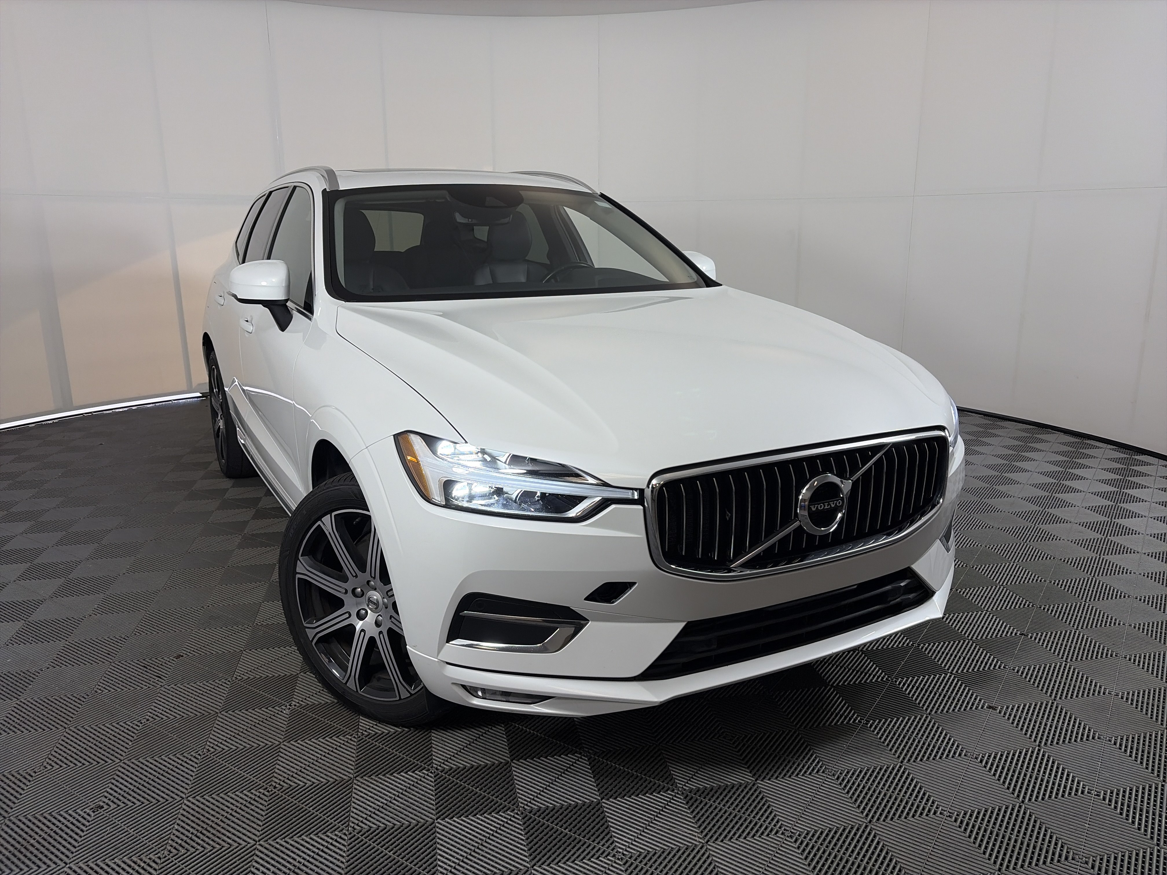 Used 2021 Volvo XC60 T6 Inscription w/ Protection Package Premier