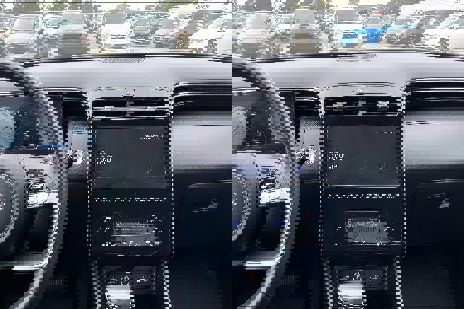 Used 2023 Hyundai Santa Cruz SEL Premium w/ Cargo Package image 7