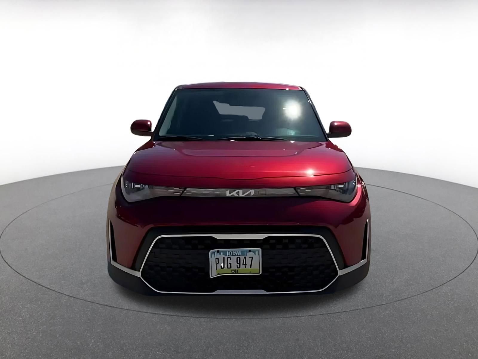 Used 2025 Kia Soul LX w/ LX Technology Package FWD image 4