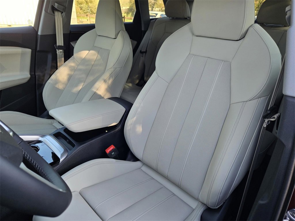 New 2025 Audi Q5 Premium Plus image 20
