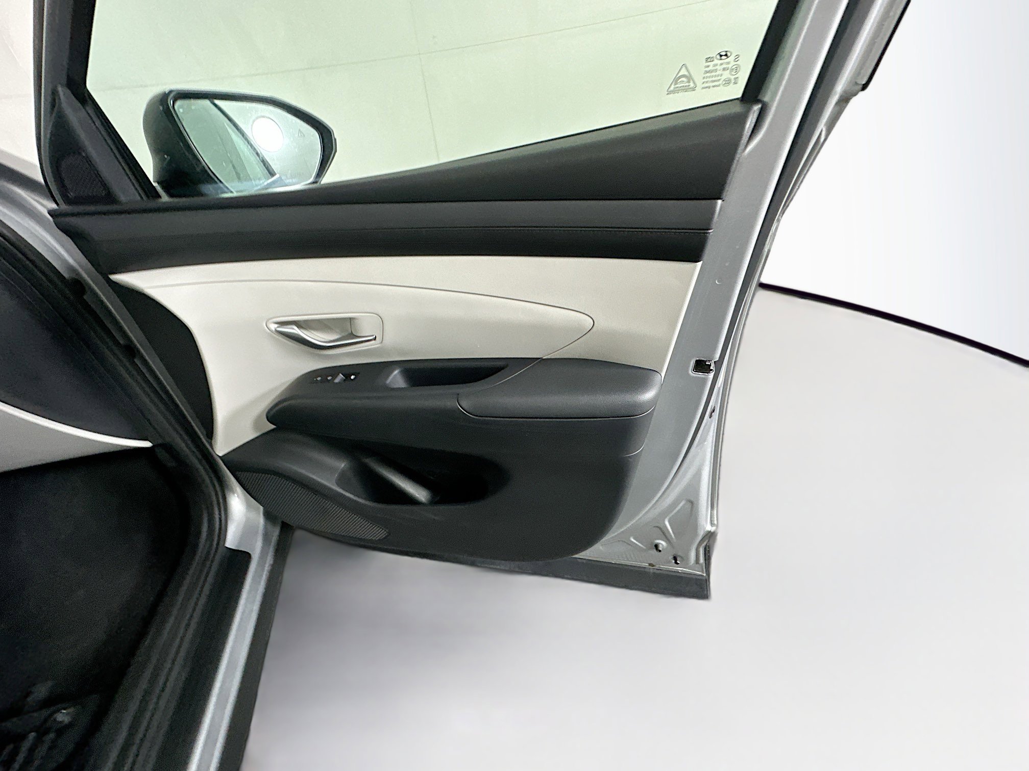 Used 2025 Hyundai Tucson SEL FWD image 31