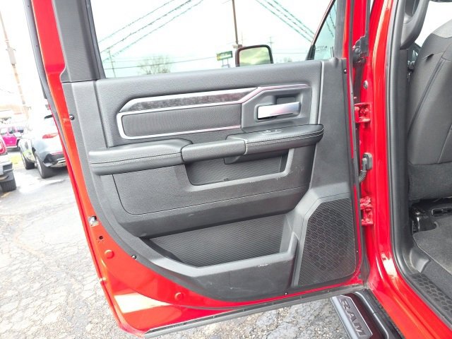 Used 2024 RAM 2500 Big Horn w/ Night Edition image 30