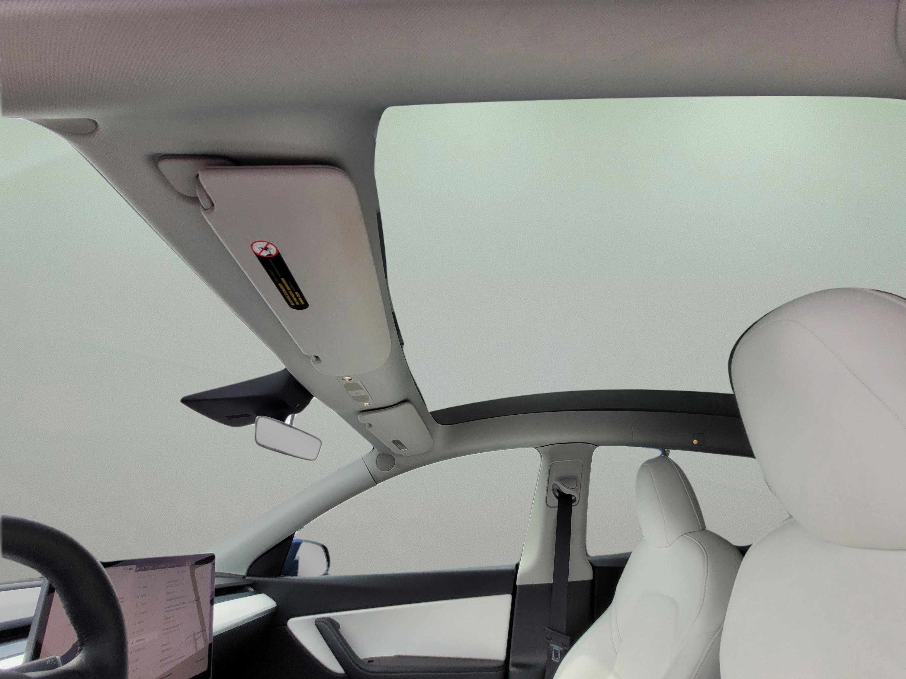 Used 2022 Tesla Model Y Performance image 21