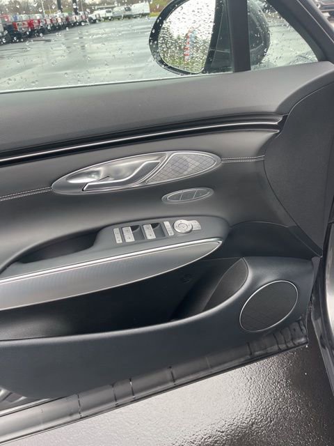 Used 2023 Genesis GV70 2.5T w/ Select Package image 9