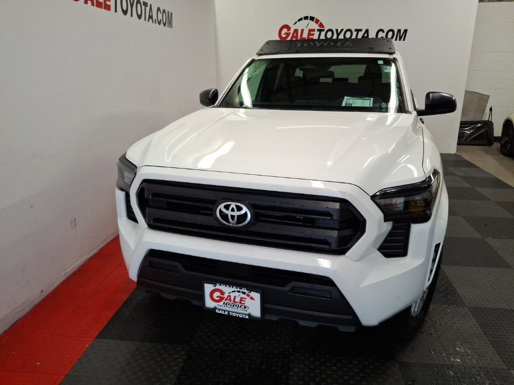 Used 2025 Toyota Tacoma SR w/ SR Upgrade Package RWD image 3