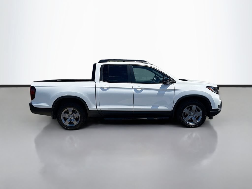 Certified 2025 Honda Ridgeline TrailSport image 4