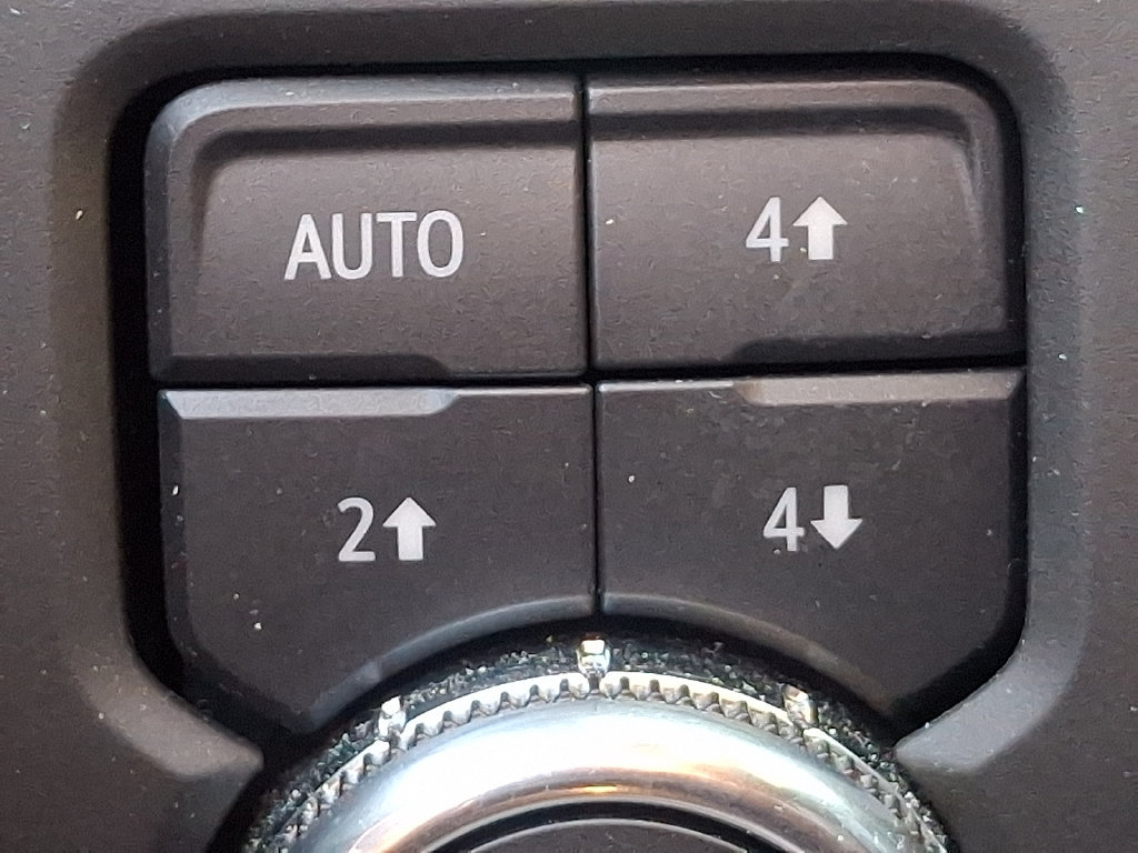Used 2024 GMC Sierra 1500 Denali Ultimate AWD/4WD image 26