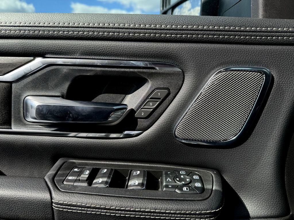 New 2026 RAM 1500 Laramie w/ Night Edition image 15
