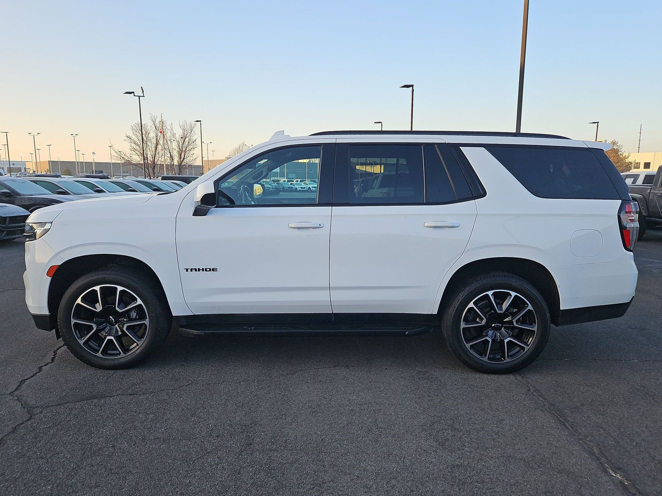 Used 2021 Chevrolet Tahoe RST AWD/4WD image 9