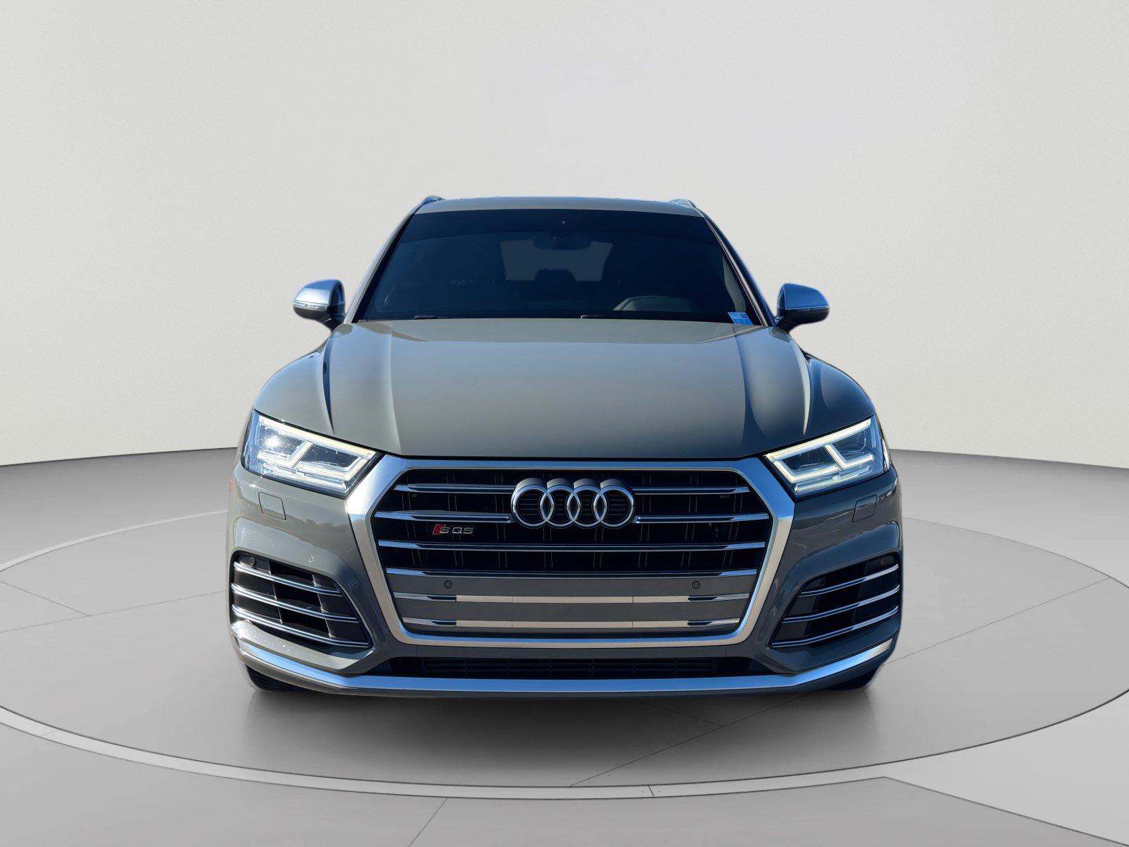 Used 2019 Audi SQ5 Premium Plus w/ Premium Plus Package AWD/4WD image 8