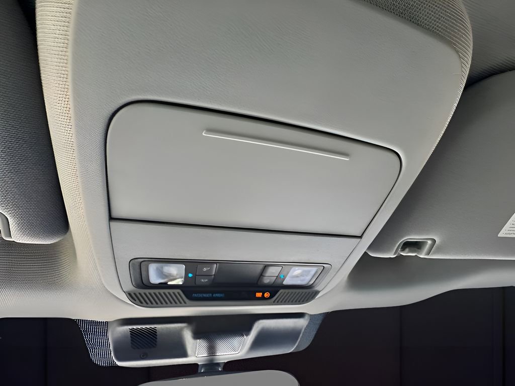 Used 2024 Ford F250 XLT image 13