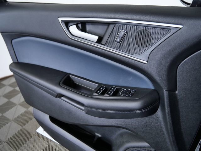 Certified 2023 Ford Edge SEL w/ Sport Appearance Package AWD/4WD image 25