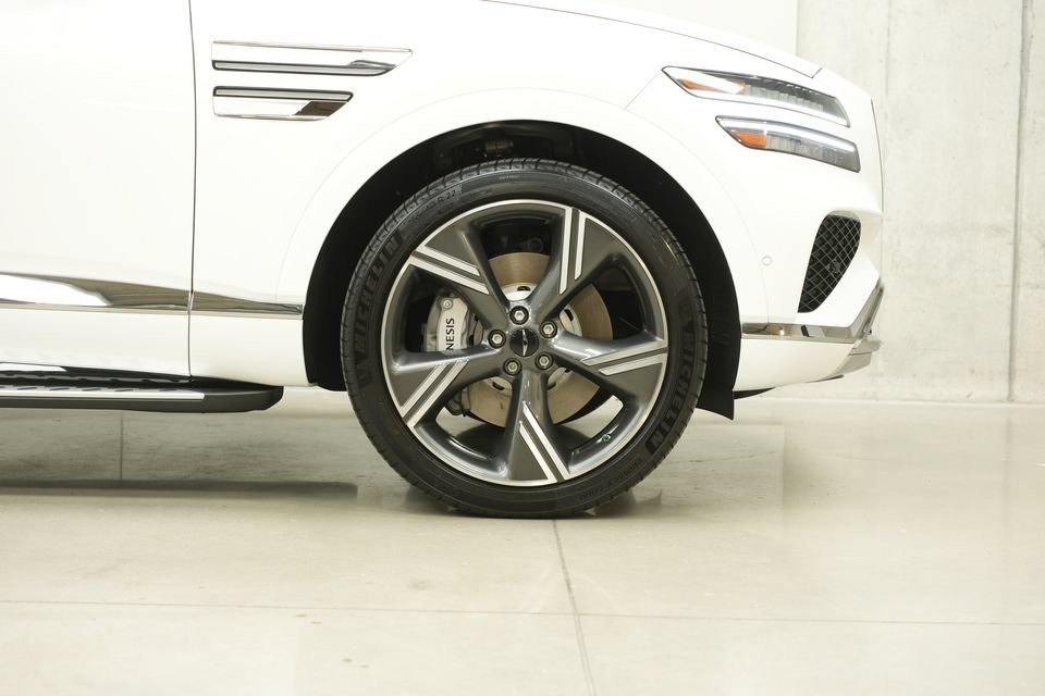 Used 2025 Genesis GV80 3.5T Prestige AWD/4WD image 40