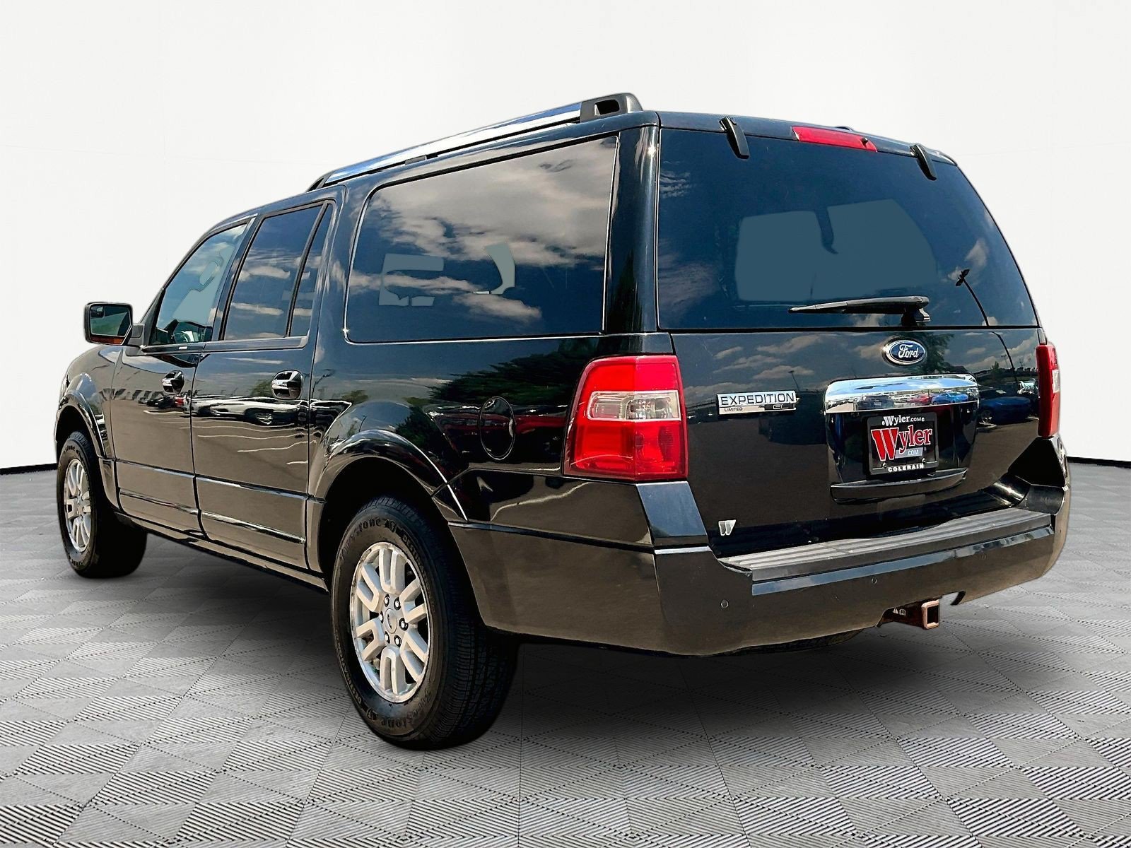 Used 2014 Ford Expedition EL Limited w/ Equipment Group 301A AWD/4WD image 4
