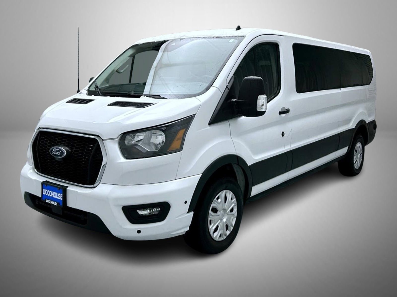 Used 2024 Ford Transit 350 XLT RWD image 1