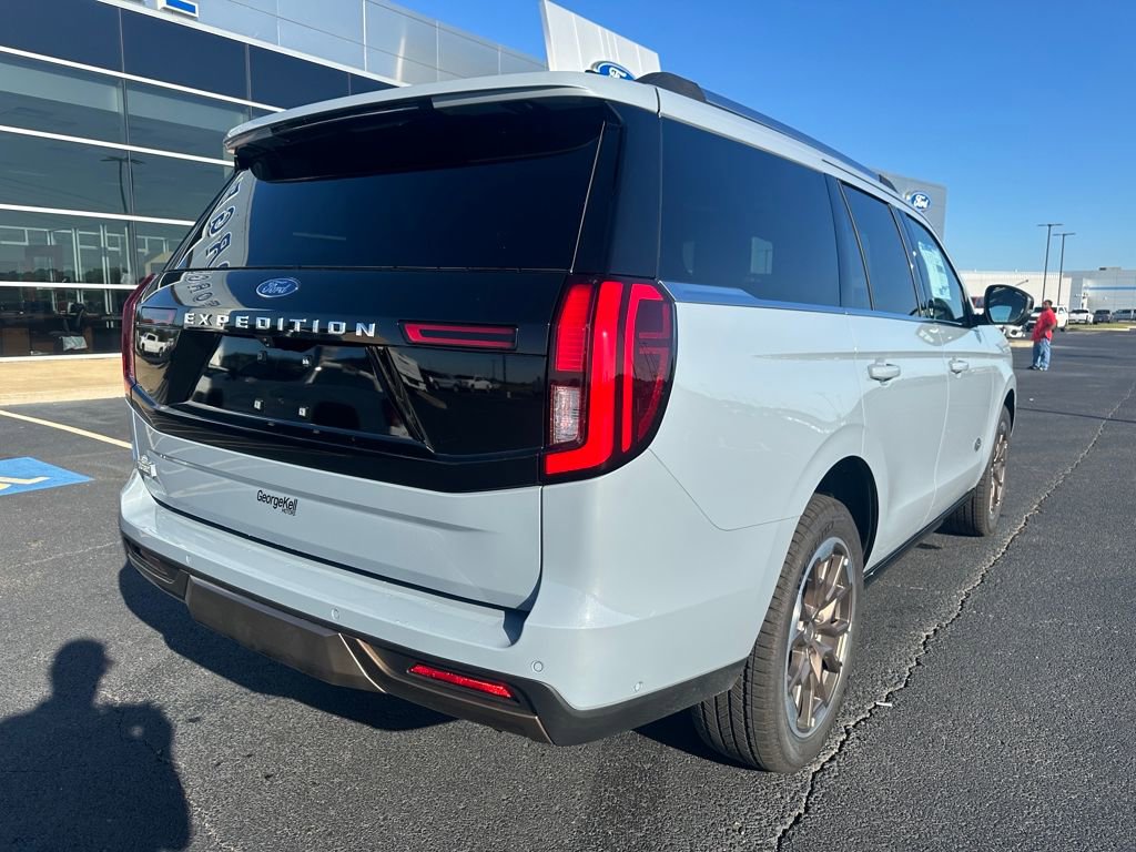 New 2025 Ford Expedition King Ranch image 27