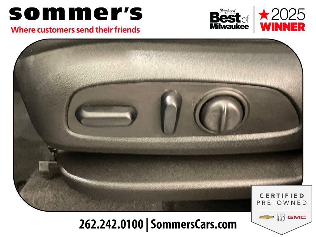 Certified 2024 Chevrolet Equinox RS image 11