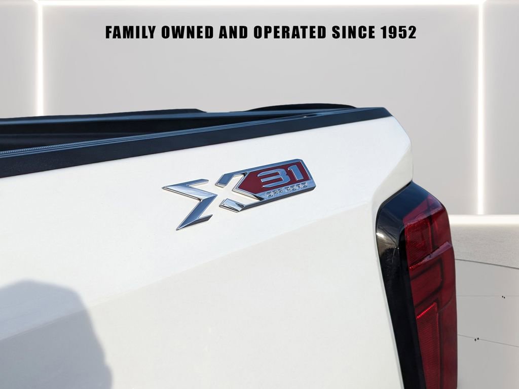 Used 2024 GMC Sierra 1500 Elevation image 10