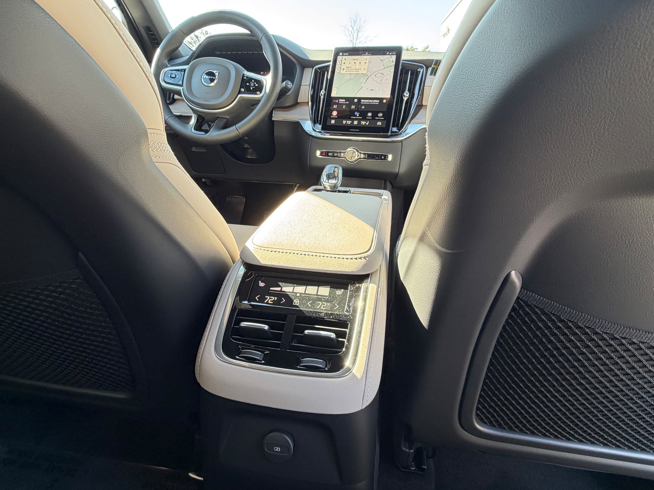 New 2026 Volvo XC90 T8 Core w/ Protection Package Premier AWD/4WD image 12