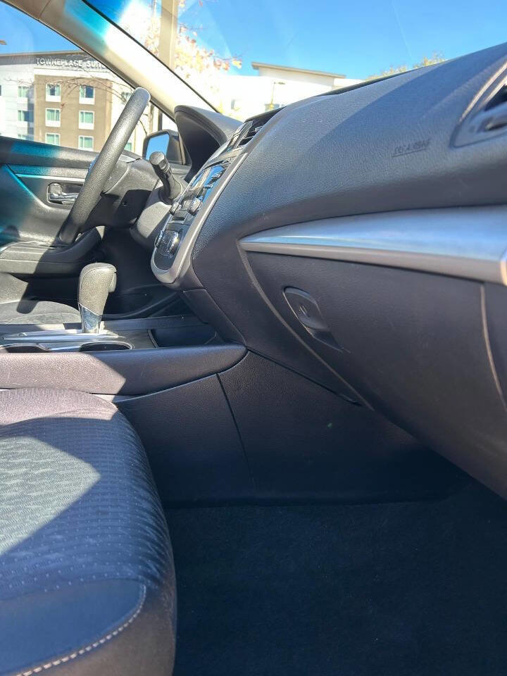 Used 2018 Nissan Altima 2.5 S w/ S Convenience Package image 45