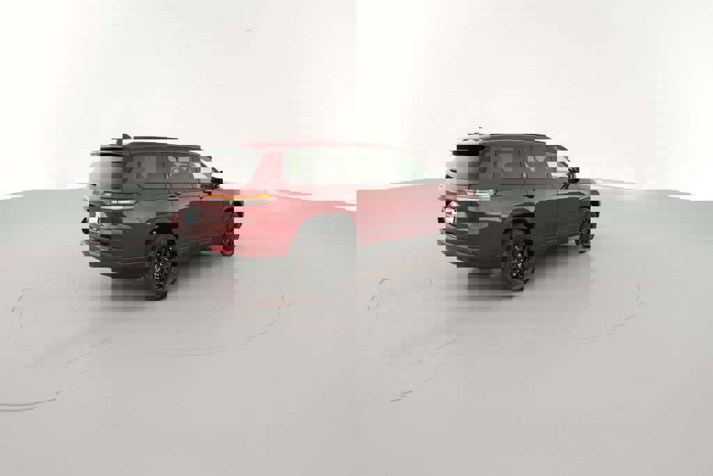 New 2025 Jeep Grand Cherokee L Laredo image 12