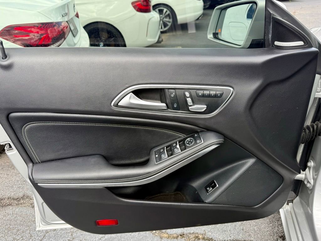 Used 2017 Mercedes-Benz CLA 250 4MATIC image 13