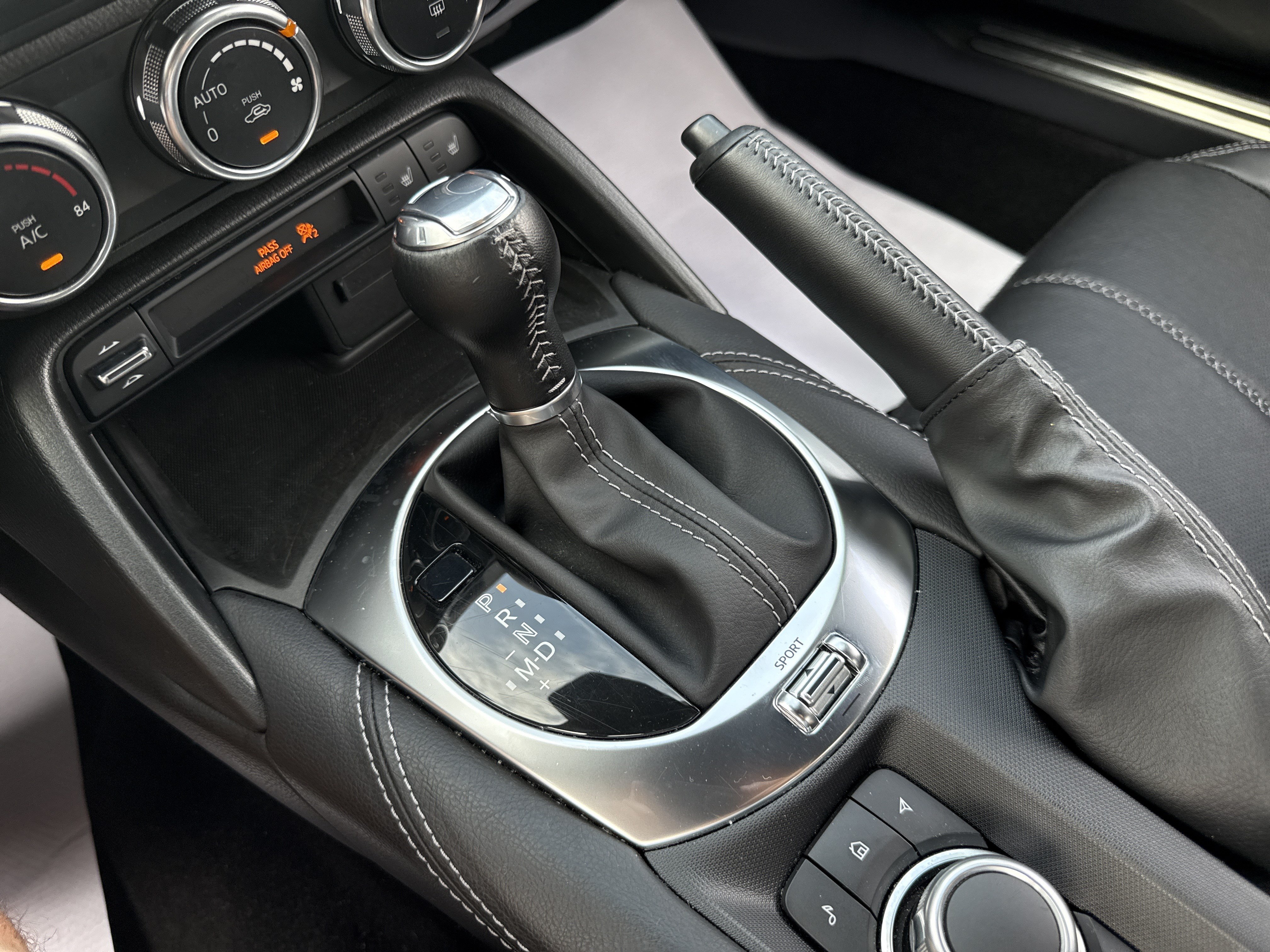 Used 2025 MAZDA MX-5 Miata RF Grand Touring RWD image 22