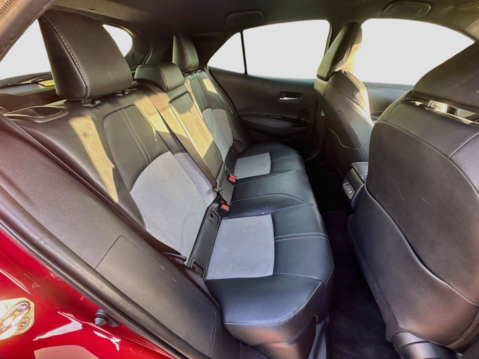 Used 2025 Toyota Corolla XSE FWD image 10