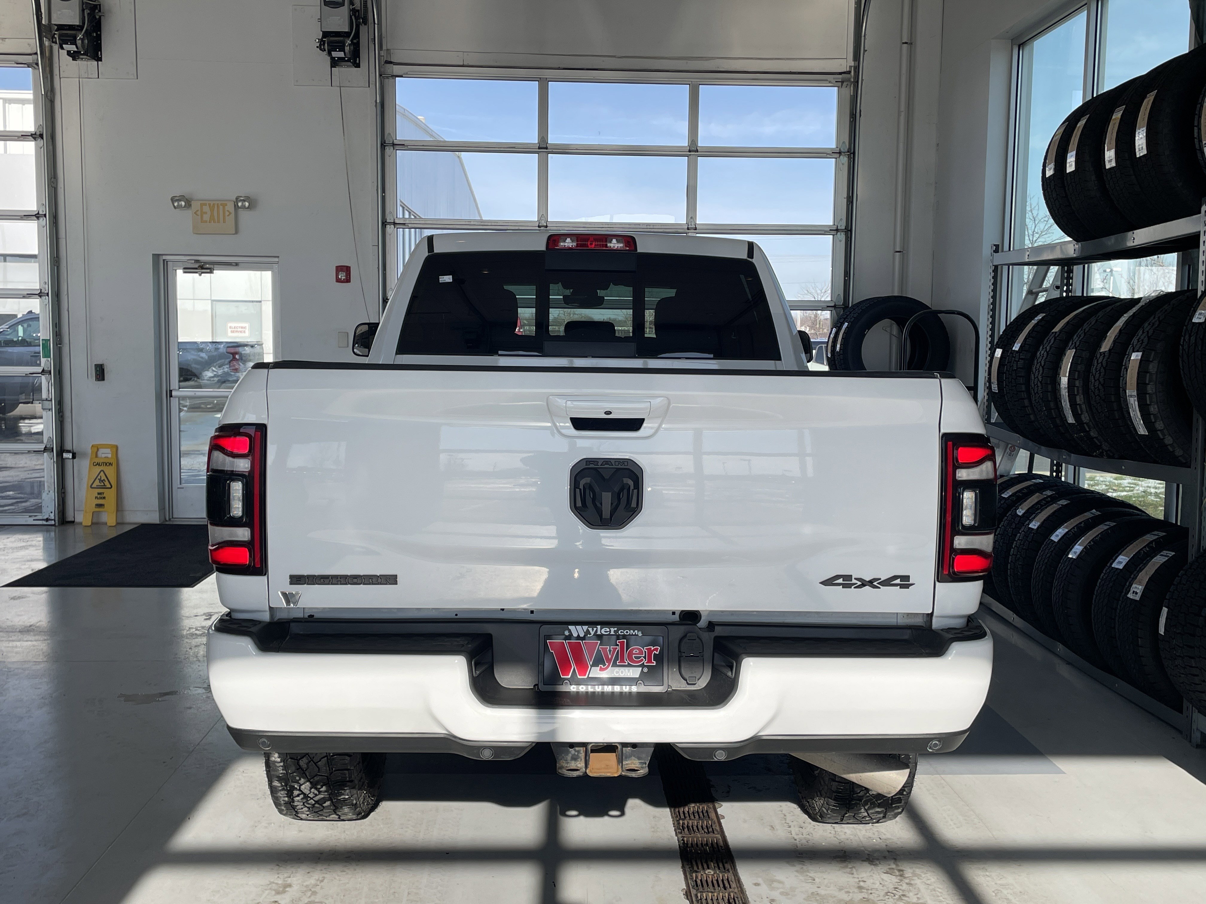 Used 2020 RAM 2500 Big Horn w/ Level 2 Equipment Group image 19