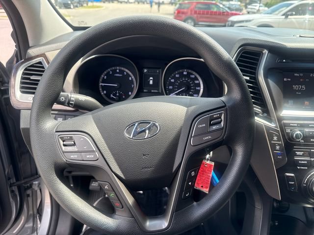 Used 2018 Hyundai Santa Fe SE FWD image 11