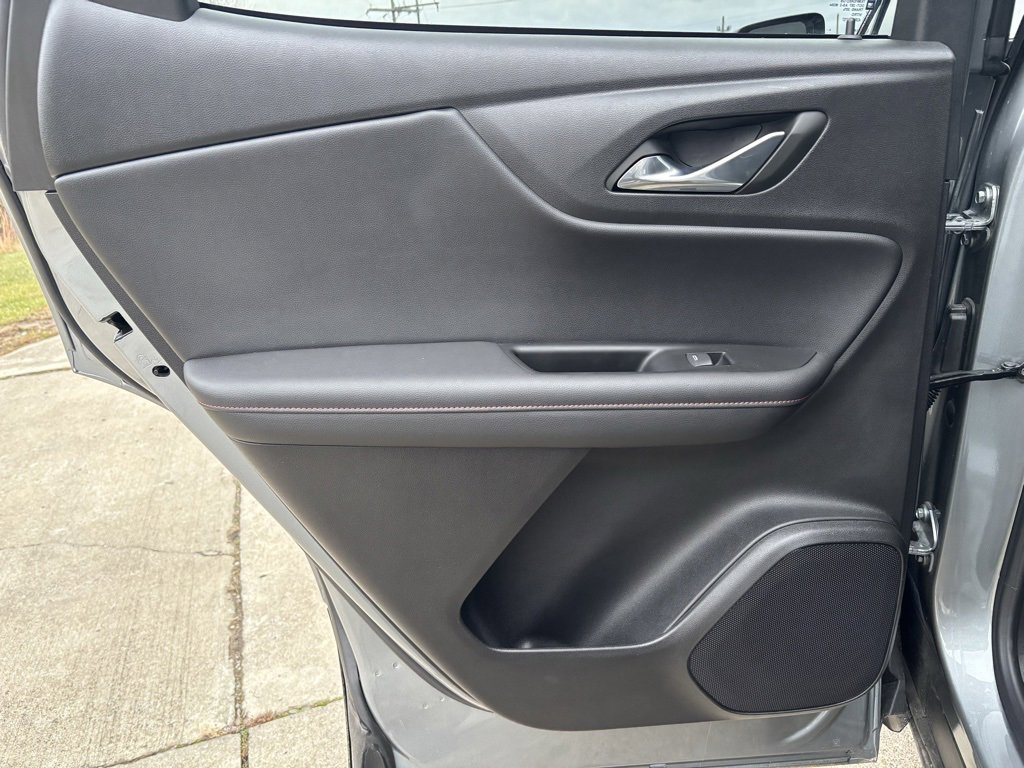 Used 2025 Chevrolet Blazer RS image 24