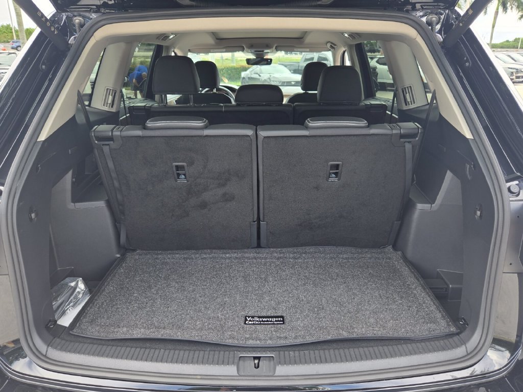 Certified 2026 Volkswagen Atlas SE w/ Panoramic Sunroof Package FWD image 17