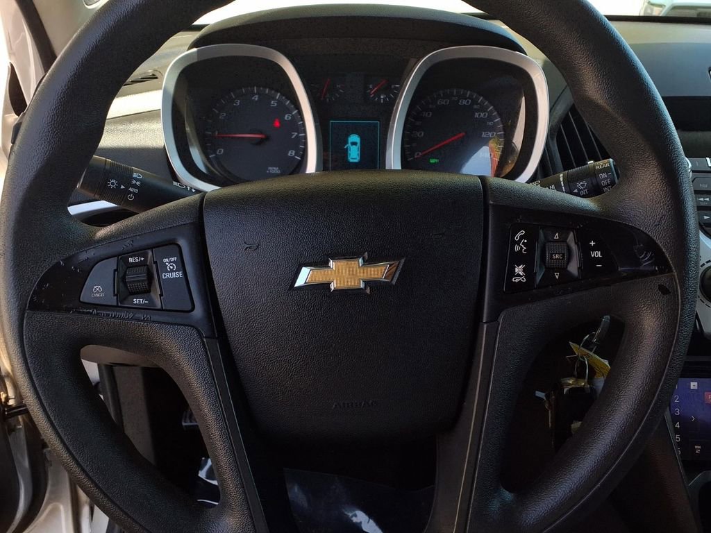 Used 2015 Chevrolet Equinox LS FWD image 12